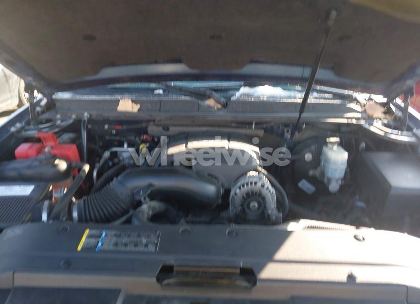 Photo 10 of 2007 Chevrolet Tahoe LS/LT/LTZ (VIN 1GNFK13037J274813)