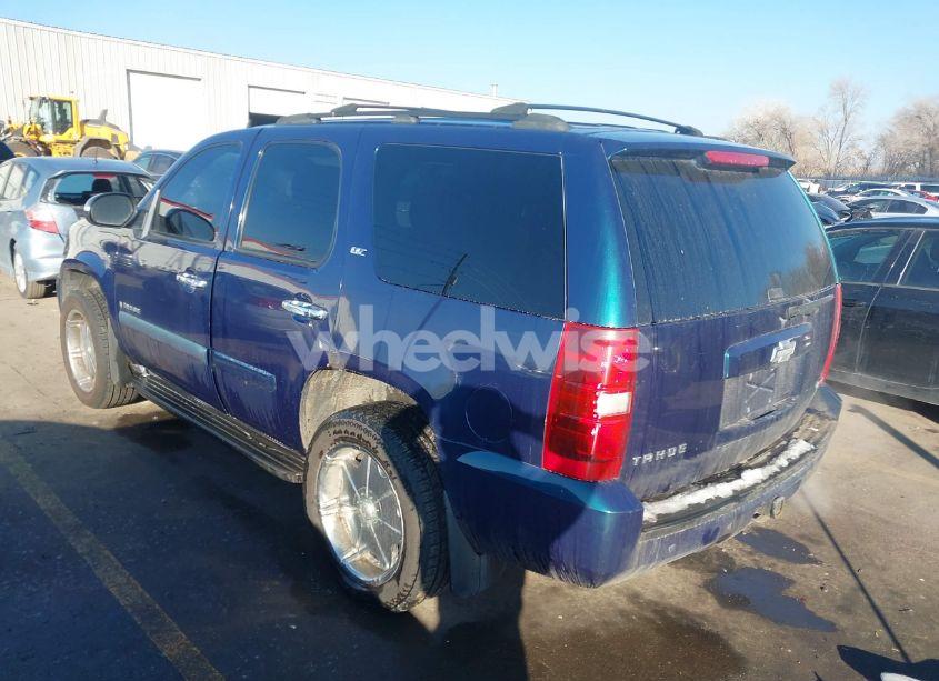 Photo 3 of 2007 Chevrolet Tahoe LS/LT/LTZ (VIN 1GNFK13037J274813)