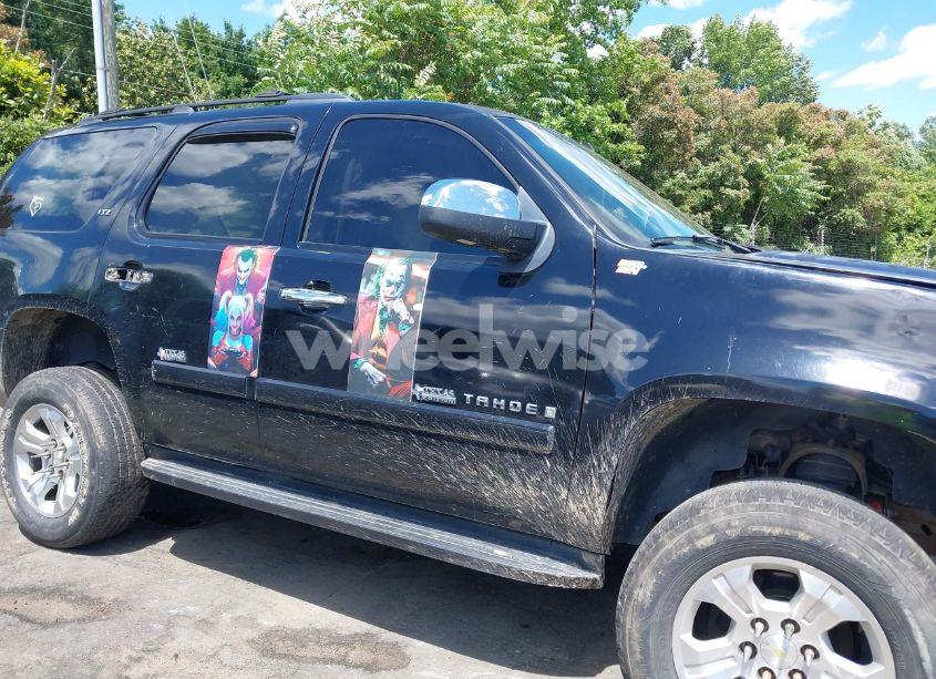 Photo 13 of 2007 Chevrolet Tahoe LTZ (VIN 1GNFK13037J354144)