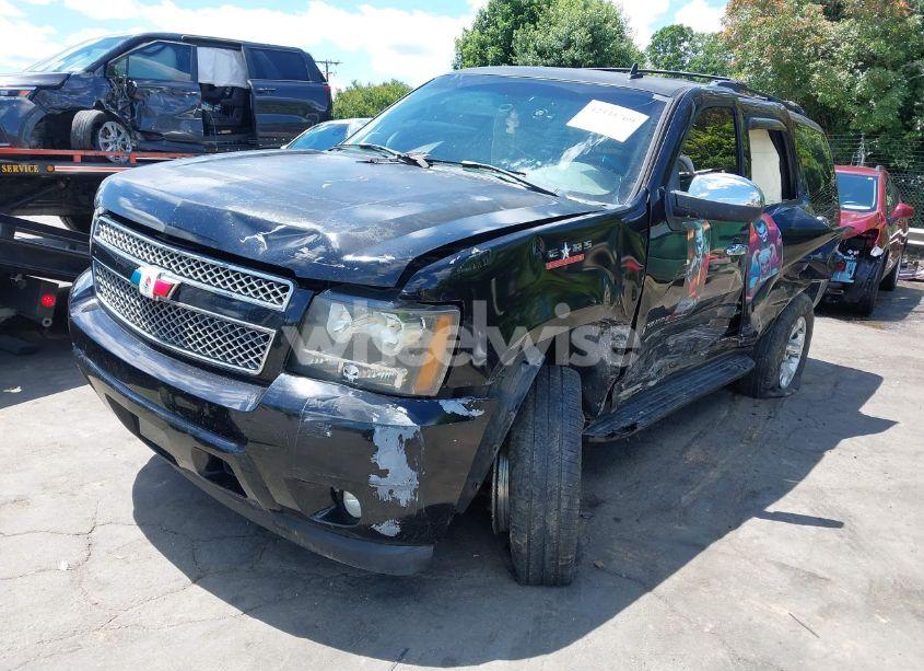 Photo 2 of 2007 Chevrolet Tahoe LTZ (VIN 1GNFK13037J354144)