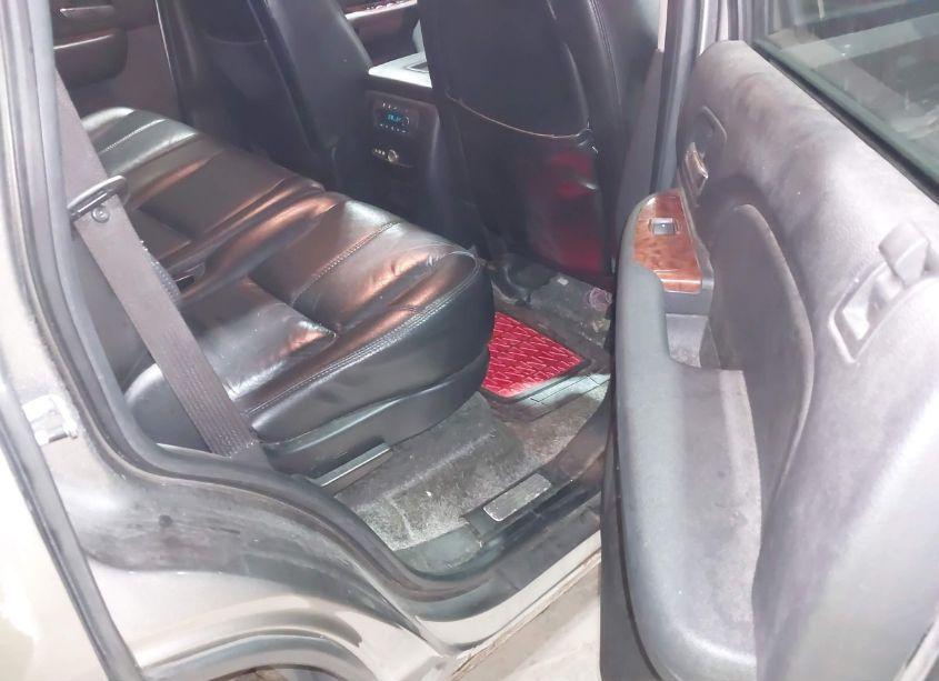 Photo 8 of 2007 Chevrolet Tahoe LT (VIN 1GNFK13037R116716)