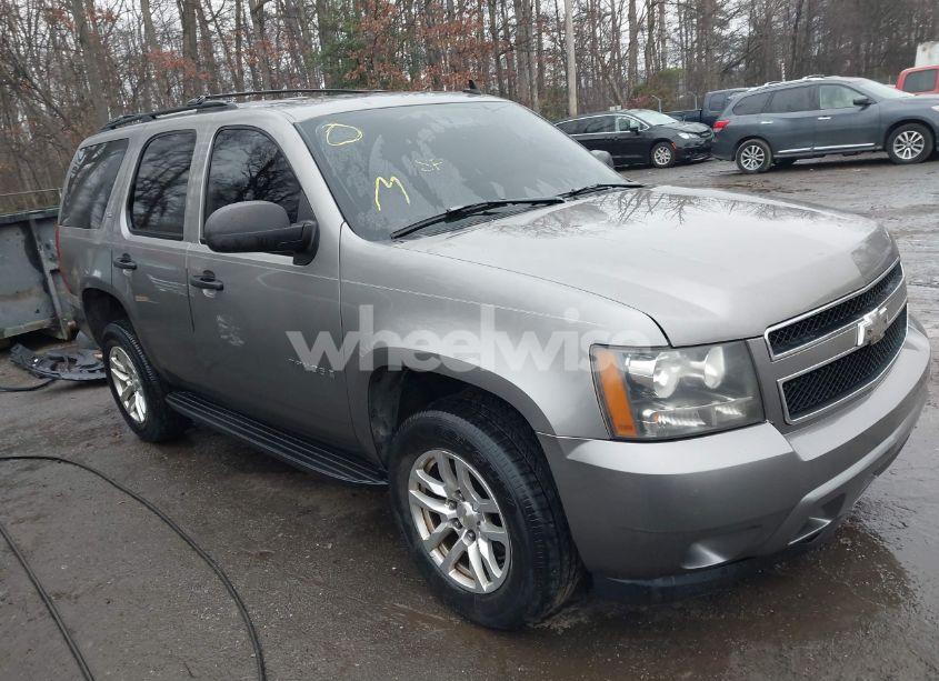 2007 Chevrolet Tahoe LS (VIN 1GNFK13037R159128) main photo