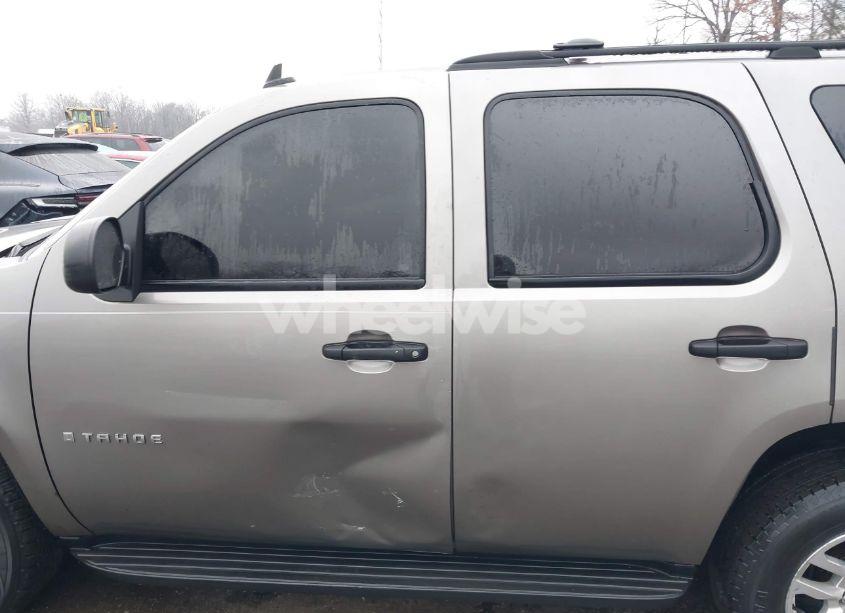 Photo 14 of 2007 Chevrolet Tahoe LS (VIN 1GNFK13037R159128)