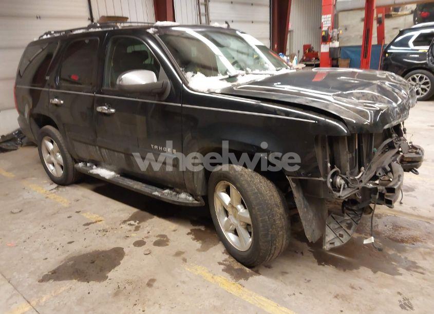 2007 Chevrolet Tahoe LTZ (VIN 1GNFK13037R313529) main photo
