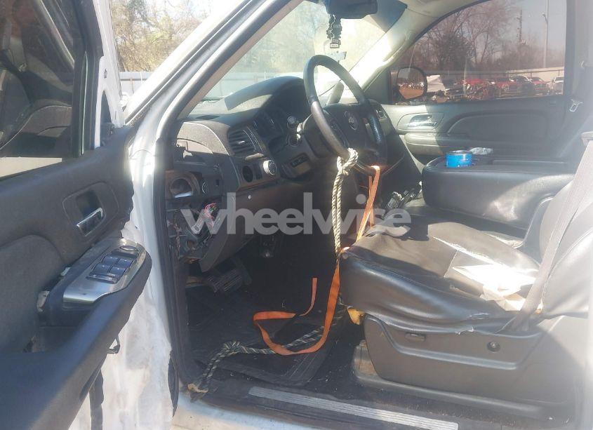 Photo 8 of 2007 Chevrolet Tahoe COMMERCIAL FLEET (VIN 1GNFK13037R341444)