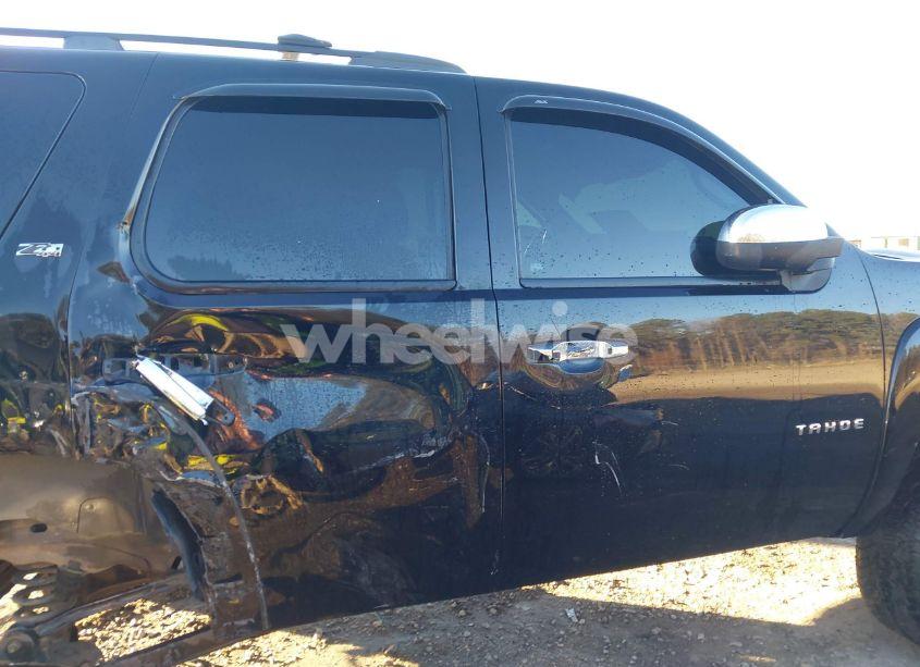 Photo 14 of 2007 Chevrolet Tahoe LT (VIN 1GNFK13037R425991)