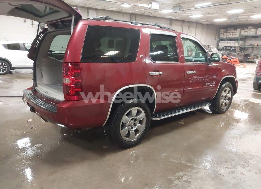 Photo 4 of 2008 Chevrolet Tahoe LT (VIN 1GNFK13038J121172)