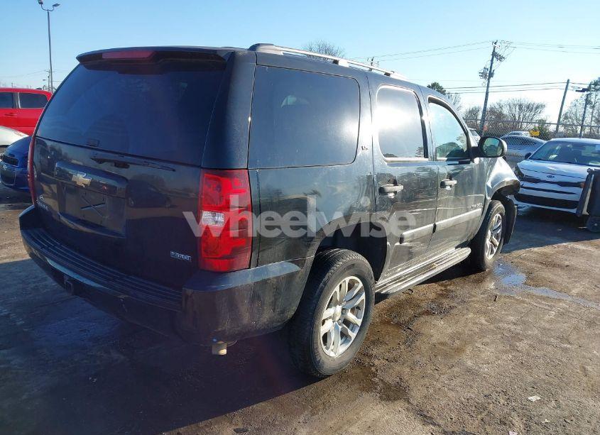 Photo 4 of 2008 Chevrolet Tahoe LS (VIN 1GNFK13038R129550)
