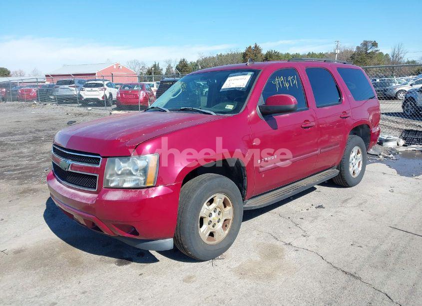 Photo 2 of 2007 Chevrolet Tahoe LT (VIN 1GNFK13047J113970)