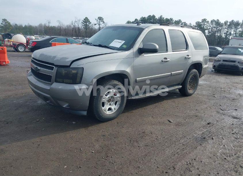Photo 2 of 2007 Chevrolet Tahoe LTZ (VIN 1GNFK13047J154650)