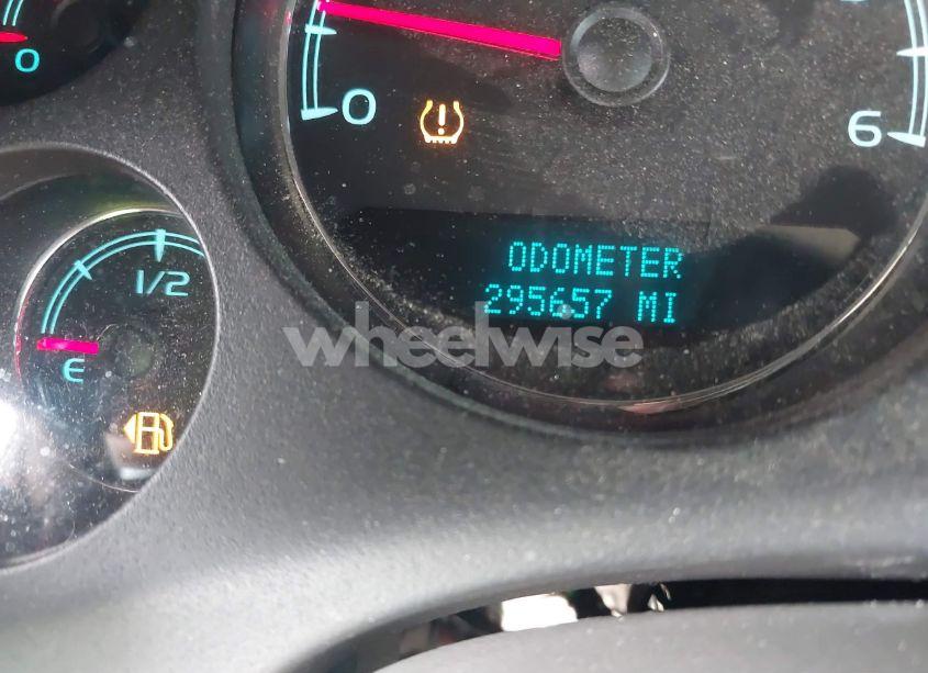 Photo 7 of 2007 Chevrolet Tahoe LTZ (VIN 1GNFK13047J154650)