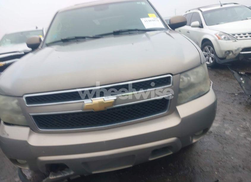 Photo 12 of 2007 Chevrolet Tahoe LT (VIN 1GNFK13047J194064)