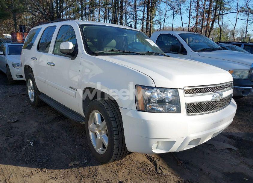 2007 Chevrolet Tahoe LTZ (VIN 1GNFK13047J226267) main photo