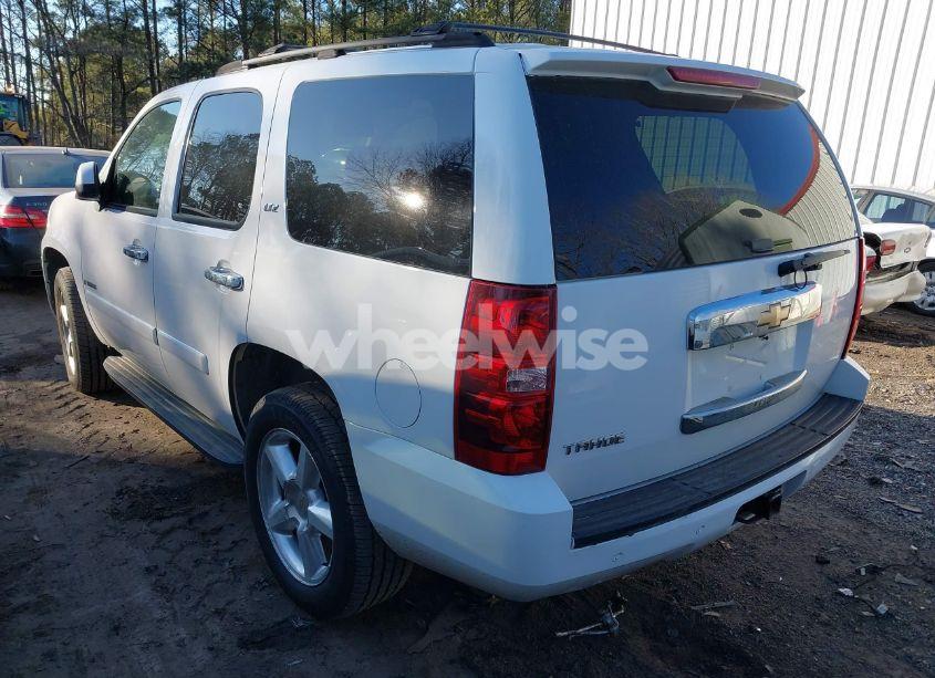 Photo 3 of 2007 Chevrolet Tahoe LTZ (VIN 1GNFK13047J226267)