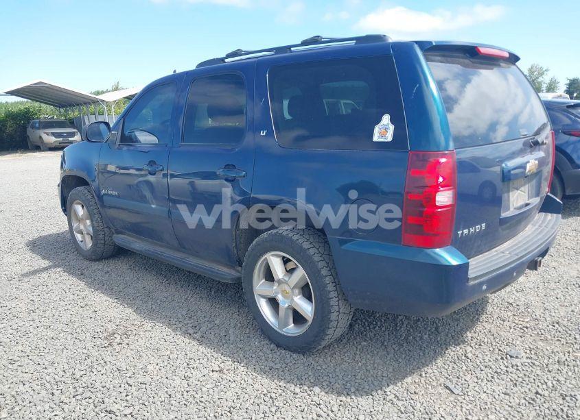 Photo 3 of 2007 Chevrolet Tahoe LT (VIN 1GNFK13047J332203)