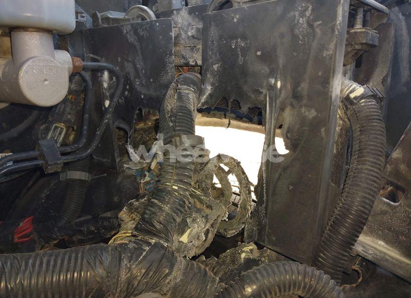 Photo 12 of 2007 Chevrolet Tahoe LTZ (VIN 1GNFK13047J374502)