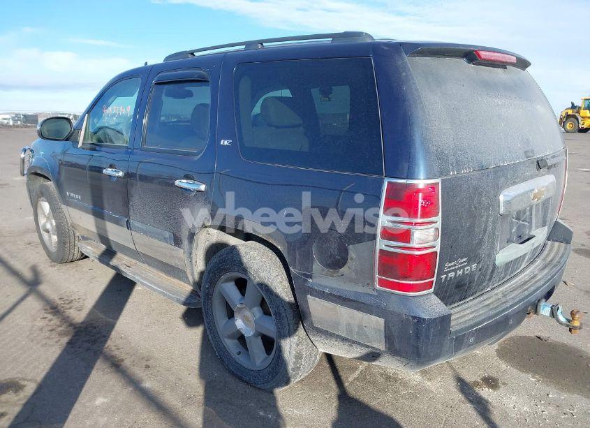 Photo 3 of 2007 Chevrolet Tahoe LTZ (VIN 1GNFK13047J374502)