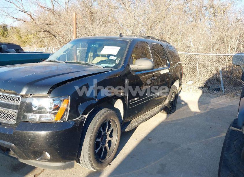 Photo 2 of 2007 Chevrolet Tahoe LTZ (VIN 1GNFK13047R159882)