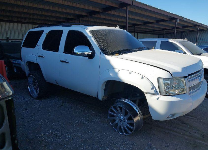 2007 Chevrolet Tahoe LT (VIN 1GNFK13047R312860) main photo