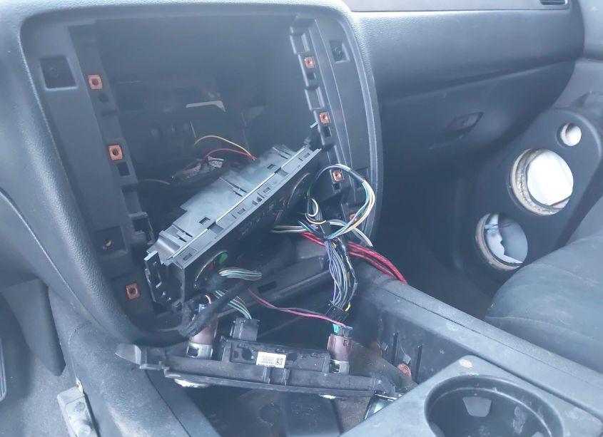 Photo 13 of 2007 Chevrolet Tahoe LT (VIN 1GNFK13047R312860)