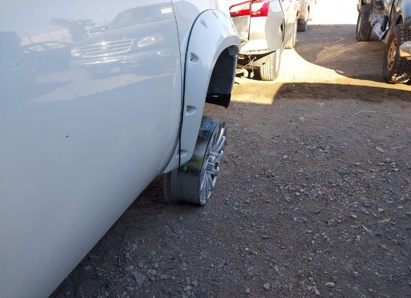 Photo 14 of 2007 Chevrolet Tahoe LT (VIN 1GNFK13047R312860)