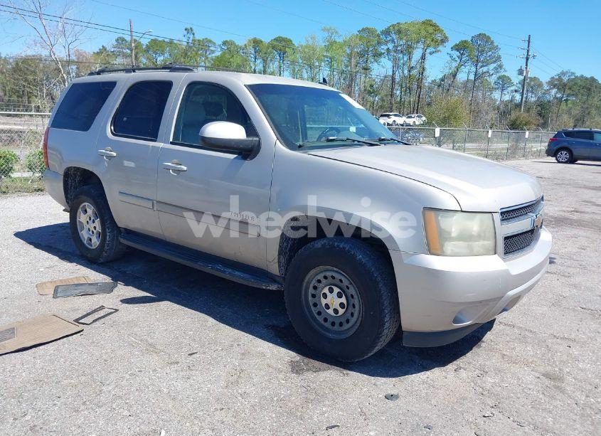 2007 Chevrolet Tahoe LT (VIN 1GNFK13047R395142) main photo