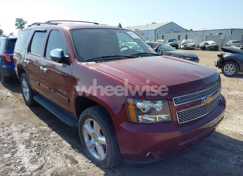2008 Chevrolet Tahoe LTZ (VIN 1GNFK13048J105403) main photo