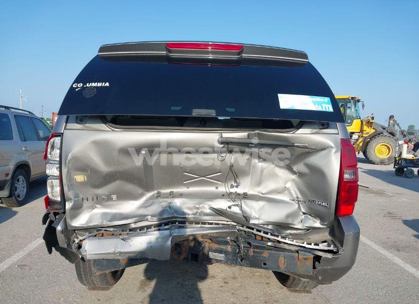 Photo 6 of 2008 Chevrolet Tahoe LT (VIN 1GNFK13048J120046)