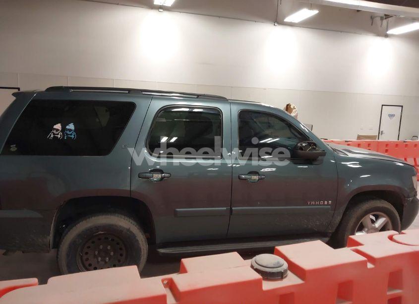 Photo 13 of 2008 Chevrolet Tahoe LT (VIN 1GNFK13048R102647)