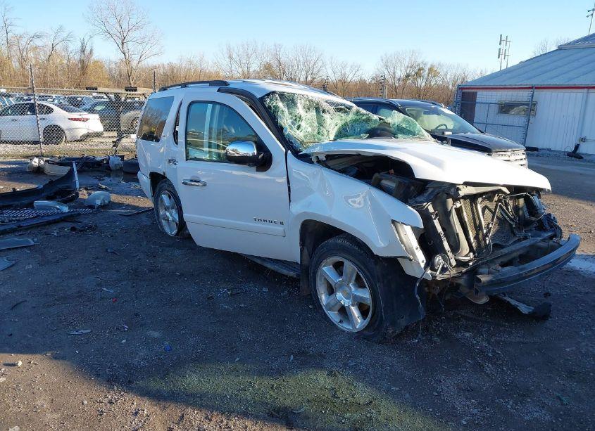 2008 Chevrolet Tahoe LTZ (VIN 1GNFK13048R105449) main photo