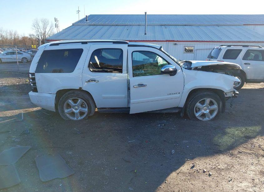 Photo 14 of 2008 Chevrolet Tahoe LTZ (VIN 1GNFK13048R105449)