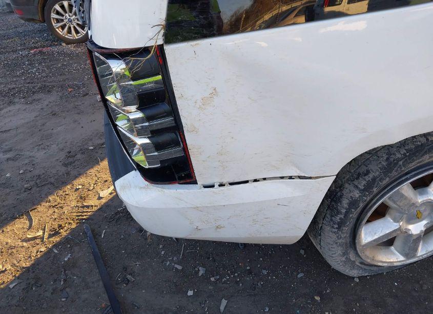 Photo 6 of 2008 Chevrolet Tahoe LTZ (VIN 1GNFK13048R105449)