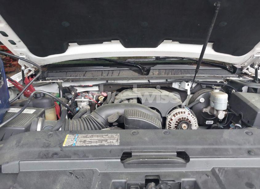 Photo 10 of 2008 Chevrolet Tahoe LTZ (VIN 1GNFK13048R133915)