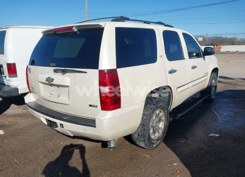 Photo 4 of 2008 Chevrolet Tahoe LTZ (VIN 1GNFK13048R224974)