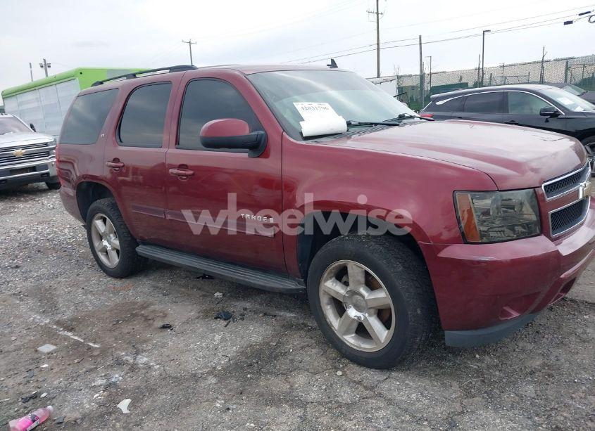 2008 Chevrolet Tahoe LT (VIN 1GNFK13048R268795) main photo