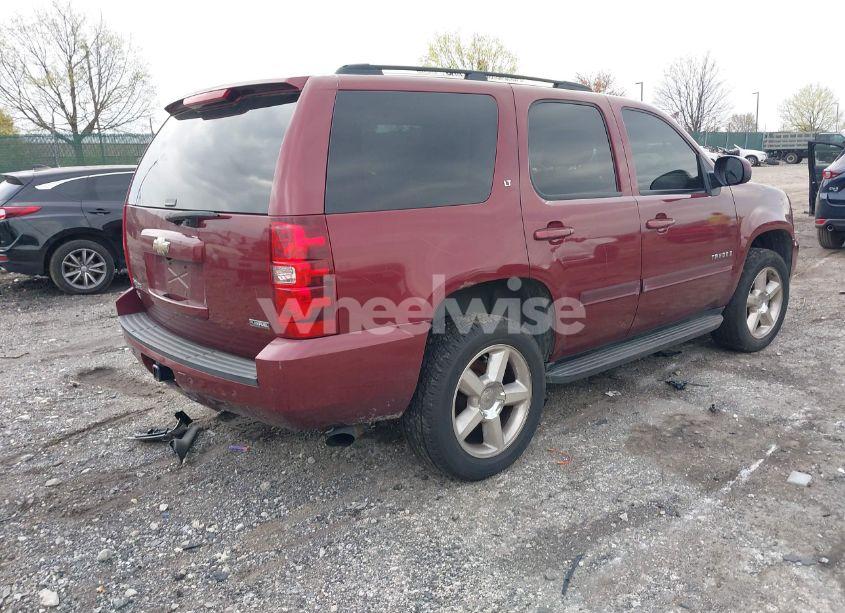 Photo 4 of 2008 Chevrolet Tahoe LT (VIN 1GNFK13048R268795)