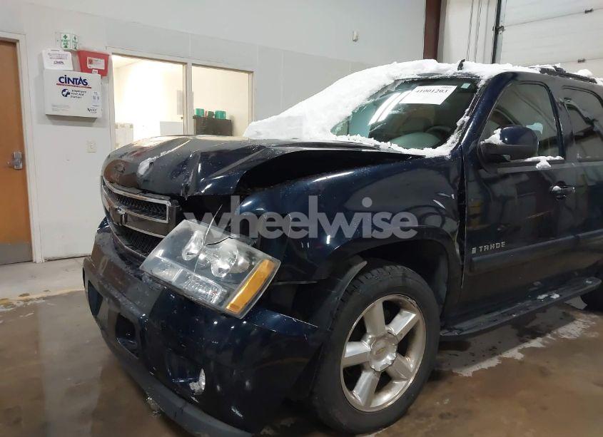Photo 6 of 2007 Chevrolet Tahoe LTZ (VIN 1GNFK13057J106543)
