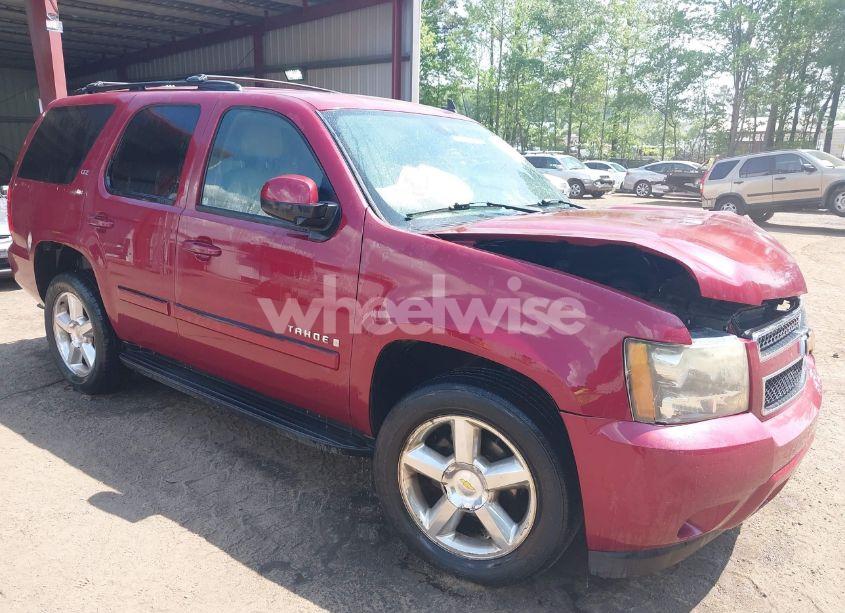 2007 Chevrolet Tahoe LTZ (VIN 1GNFK13057J135119) main photo