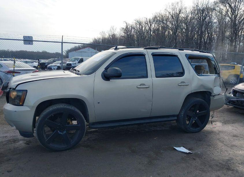 Photo 14 of 2007 Chevrolet Tahoe LT (VIN 1GNFK13057R127152)
