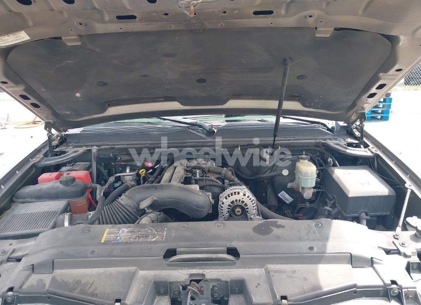 Photo 10 of 2007 Chevrolet Tahoe LT (VIN 1GNFK13057R189098)