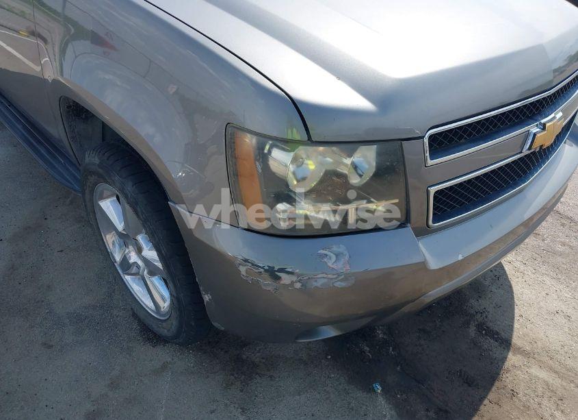 Photo 6 of 2007 Chevrolet Tahoe LT (VIN 1GNFK13057R189098)