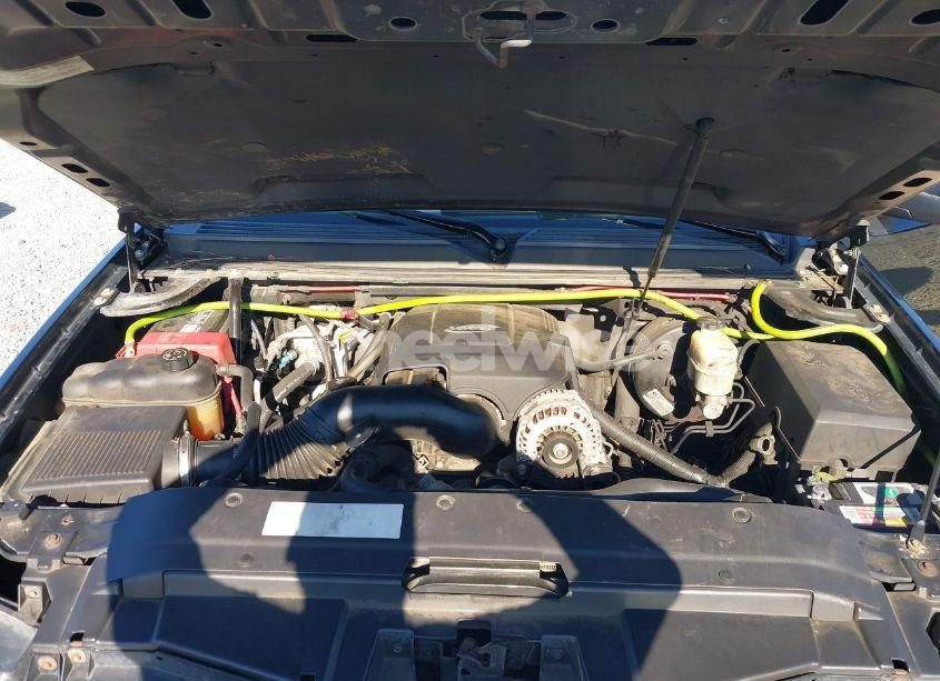 Photo 10 of 2007 Chevrolet Tahoe LTZ (VIN 1GNFK13057R192776)