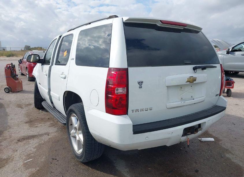 Photo 3 of 2007 Chevrolet Tahoe LTZ (VIN 1GNFK13057R250014)