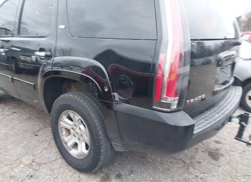 Photo 6 of 2008 Chevrolet Tahoe LT (VIN 1GNFK13058R143661)