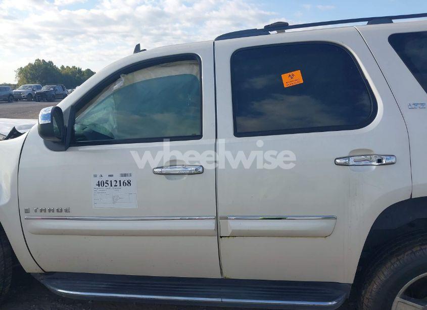 Photo 15 of 2008 Chevrolet Tahoe LTZ (VIN 1GNFK13058R201798)