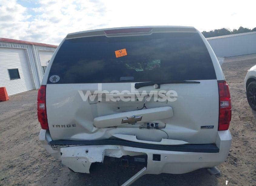 Photo 17 of 2008 Chevrolet Tahoe LTZ (VIN 1GNFK13058R201798)