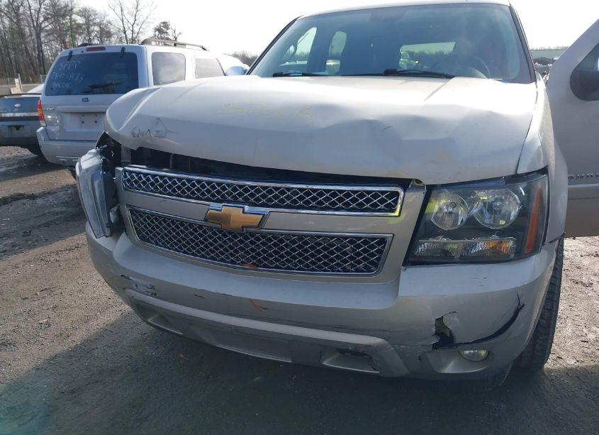 Photo 6 of 2007 Chevrolet Tahoe LTZ (VIN 1GNFK13067J316830)