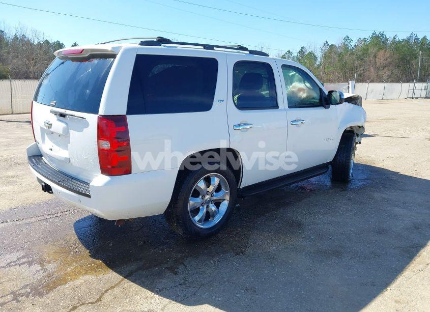 Photo 4 of 2007 Chevrolet Tahoe LTZ (VIN 1GNFK13067J321431)