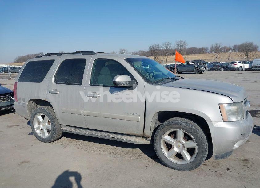 Photo 15 of 2007 Chevrolet Tahoe LT (VIN 1GNFK13067J344630)