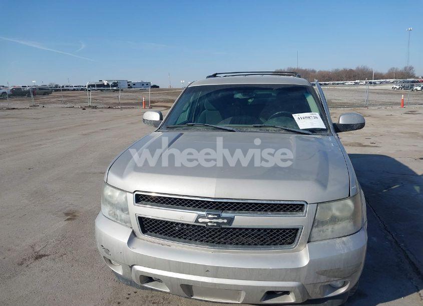 Photo 6 of 2007 Chevrolet Tahoe LT (VIN 1GNFK13067J344630)